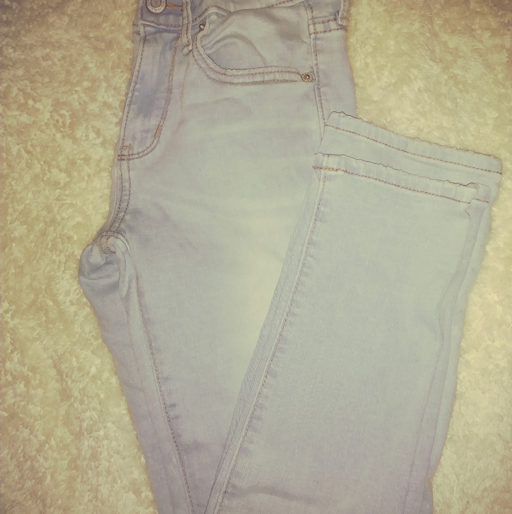 🐻👚🩴 Karate Jeans